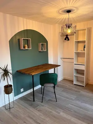Cuisine ou kitchenette dans l'établissement YellowHouse - CosyHouseByJanna