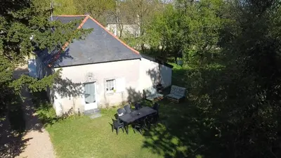 Jardin de l'établissement Gîte la grande racinaie