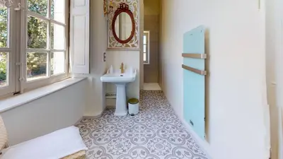 Salle de bains dans l'établissement La Templerie - Chambres d'hôtes