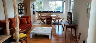 Coin salon dans l'établissement Le Bois Flotté - Maison au cœur de la Loire entre ville et nature