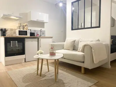 Cuisine ou kitchenette dans l'établissement Le petit cocon
