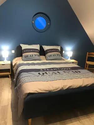 Un ou plusieurs lits dans un hébergement de l'établissement Domaine les petits bois seminaire 36 couchages avec piscine privée 31 degrés