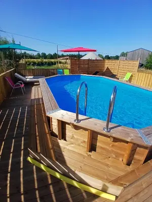 Piscine de l'établissement Chalet Vintage Les Belles Ouvrières ou située à proximité