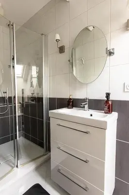 Salle de bains dans l'établissement Au 16 Place Saint Louis