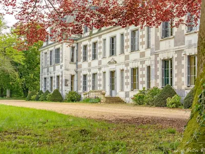 Jardin de l'établissement Château XVIIIème, Piscine Chauffée, Sauna, Forêt Privée, Proximité Châteaux de la Loire - FR-1-381-46