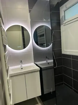 Salle de bains dans l'établissement Maison Rénovée Aux Portes Du Circuit Des 24h
