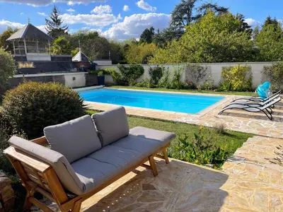 Piscine de l'établissement Le Cottage de Chitenay ou située à proximité