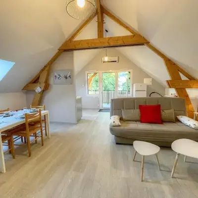 Gîte Moderne avec Climatisation - Val de Loire - FR-1-381-523