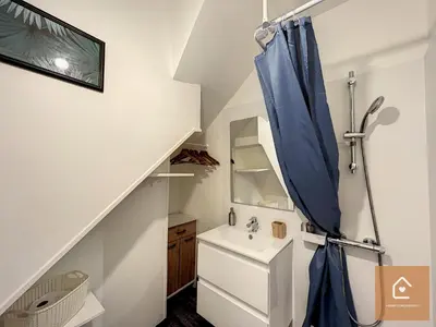 Salle de bains dans l'établissement Yellow Studio - Arrivée Autonome