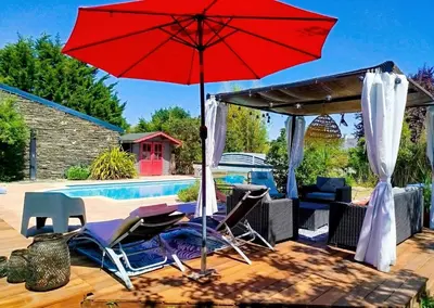 Piscine de l'établissement La maisonnette de Joséphine ou située à proximité