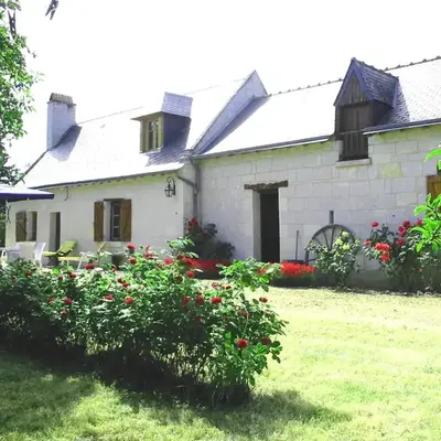 La Maison Tournesol - 3 bedroom house with large garden near Saumur
