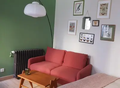Coin salon dans l'établissement Maisonnette cosy cœur centre avec accueil vélo
