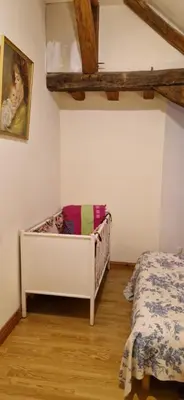 Un ou plusieurs lits dans un hébergement de l'établissement Gîte de groupe du Château de la Mézière