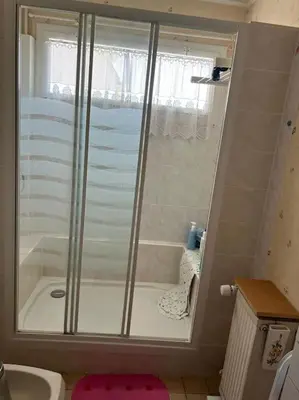 Salle de bains dans l'établissement Tours, repos paisible en bord de Cher