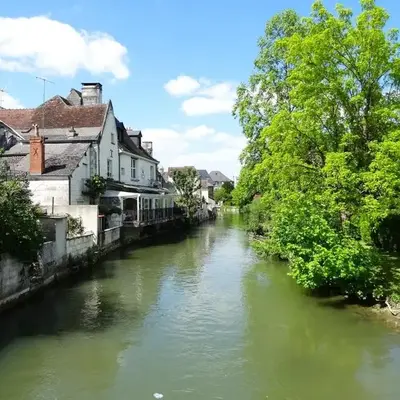 Maison confortable à Loches + Jardin spacieux