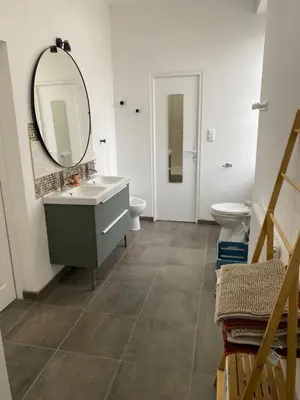 Salle de bains dans l'établissement Clos des Chardons - Le Jardin