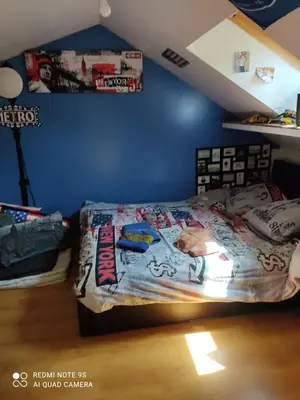 Un ou plusieurs lits dans un hébergement de l'établissement Familly 10 min du circuit 15 min de boulerie jump et 1h30 de Paris Saint Arnoult en voiture ou 55 min en train pensez aux JO