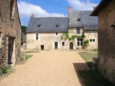 Plan de l'établissement Maison spacieuse avec jardin à Morannes sur Sarthe