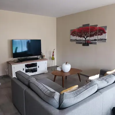 Cuisine ou kitchenette dans l'établissement Maison pour location de chambre circuit 24H et GP