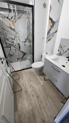 Salle de bains dans l'établissement Havre de Paix - Maisonnette Charmante avec Extérieur Privé