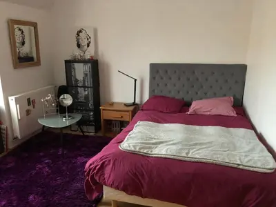 Un ou plusieurs lits dans un hébergement de l'établissement 3 Chambres chez particulier pour les 24h du Mans