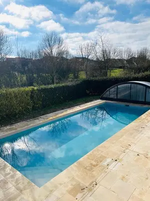 Piscine de l'établissement 3 Chambres chez particulier pour les 24h du Mans ou située à proximité