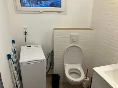 Salle de bains dans l'établissement Grand Studio proche st pierre/château