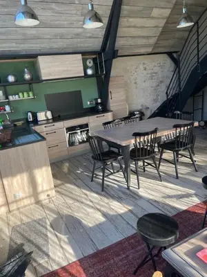 Coin salon dans l'établissement L’Aubépine