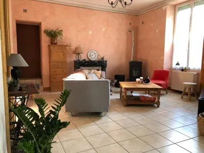 Coin salon dans l'établissement Maison de famille