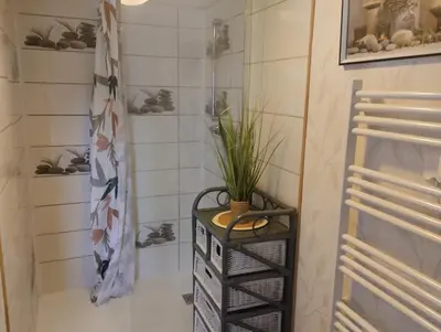 Salle de bains dans l'établissement Launay
