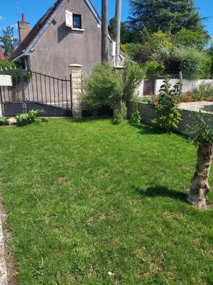 Jardin de l'établissement le chalet de vaucroix