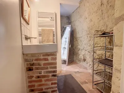 Salle de bains dans l'établissement Gîte atypique au cœur du village - Beauval 5 min