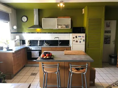 Cuisine ou kitchenette dans l'établissement Hyper Centre Le Mans