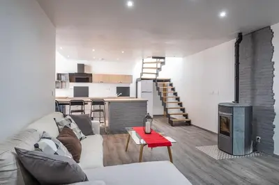 Cuisine ou kitchenette dans l'établissement Le NOUVEAU-LAMALONNIÈRE-HYPERCENTRE-CLOSLUCÉÀ150M