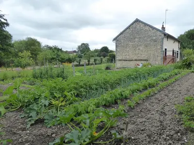 Jardin de l'établissement Gîte R-D-T