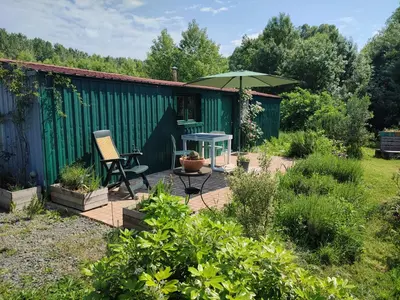 Jardin de l'établissement Gîte insolite La Renouée