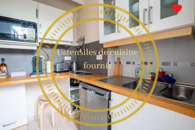 Cuisine ou kitchenette dans l'établissement Sophie 2 pers à 20 minutes de Beauval