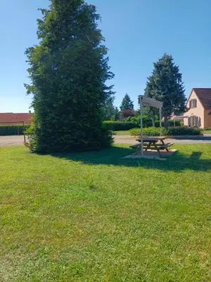Jardin de l'établissement Chez Jo