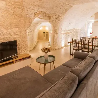 Gîte troglodyte - Troglo du Pontcher