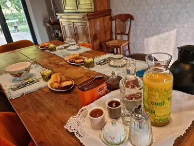 Nourriture dans le B&B/chambre d'hôtes ou à proximité