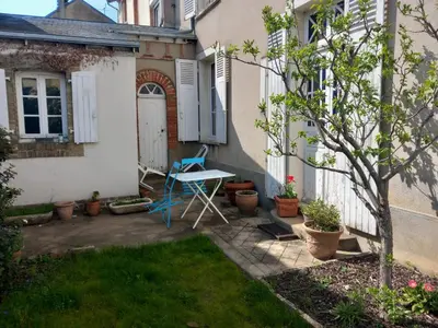 Jardin de l'établissement Chambres à louer centre-ville