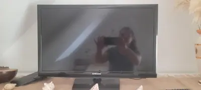 Télévision ou salle de divertissement dans l'établissement Les Châtelliers