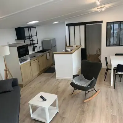 joli logement indépendant