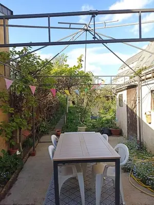 Jardin de l'établissement B&B during the 24Hours week / Le Mans Legend