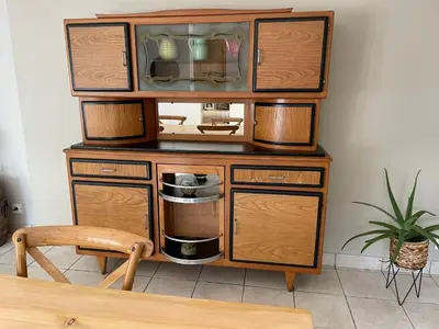 Cuisine ou kitchenette dans l'établissement Gîte paisible, tout confort avec grand terrain, garage, Wi-Fi, proche du Mans et de la vallée du Loir - FR-1-410-394